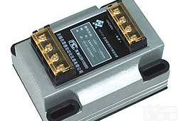 HUT-81型<em>油箱</em>油位<em>行程</em><em>变送器</em>