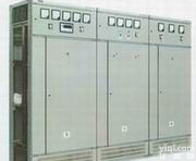 <em>GGD型交流低压配电柜</em>