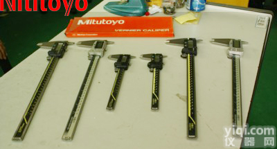 专业<em>维修三丰量具表盘卡尺/数显卡尺/游标卡尺销售</em>