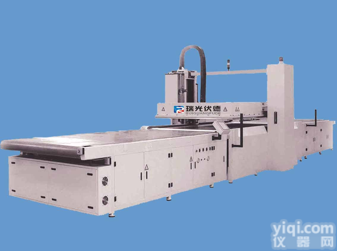 全自动<em>太阳能</em>电池组件<em>层压机</em>