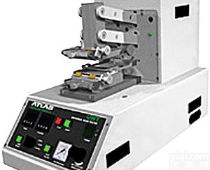 <em>万能</em><em>磨耗试验机</em>