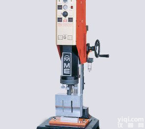 <em>超音波</em>塑料<em>焊接机</em>