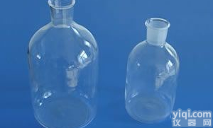 <em>石英</em><em>试剂</em>瓶