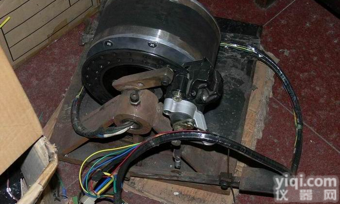 <em>电动汽车</em>轮毂无刷电机和<em>控制器</em>