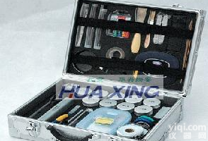 <em>交通现场勘察箱</em>   