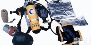 <em>消防员</em><em>装备</em>