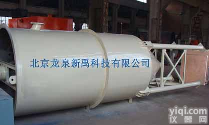 <em>污泥浓缩</em>罐