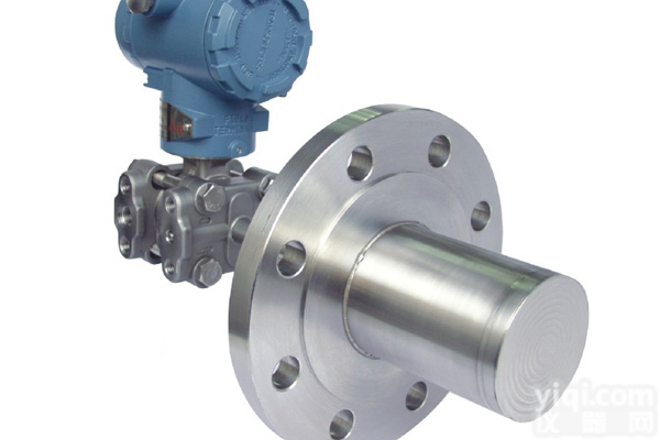 智能电容式法兰变送器，法兰变送器， <em>电容式变送器</em>
