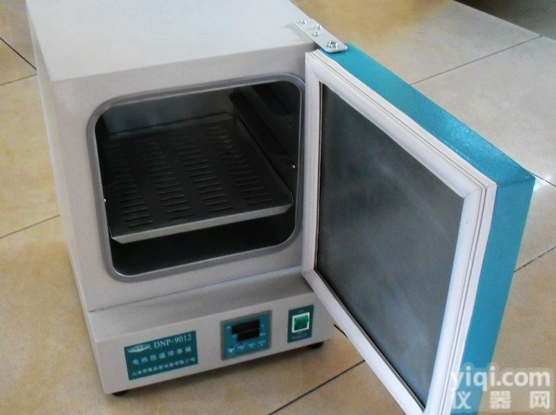 电热恒温<em>培养箱</em>、PID自整定<em>控温</em>、铁胆