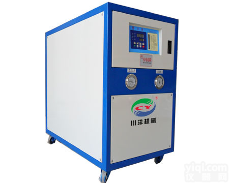 <em>水冷式</em>工业<em>制冷机</em>