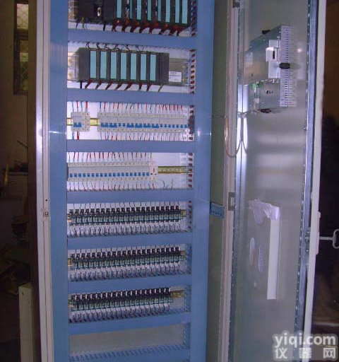 广西南宁<em>PLC</em><em>控制柜</em>/灵山<em>PLC</em><em>控制柜</em>