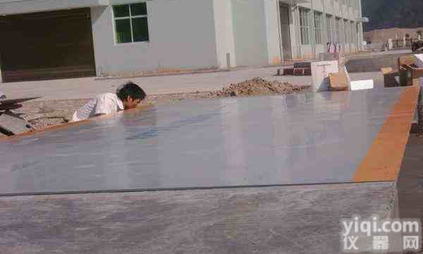 【60吨<em>电子</em><em>汽车衡</em><em>价格</em>Ψ60吨<em>电子</em><em>汽车衡</em>供应Ψ60吨<em>电子</em><em>汽车衡</em>厂家直销】