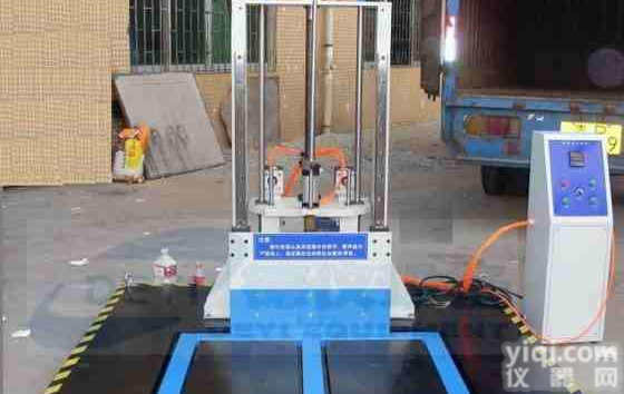 <em>厦门</em>零<em>跌落</em>试验机，<em>厦门</em>气动式<em>跌落</em>机