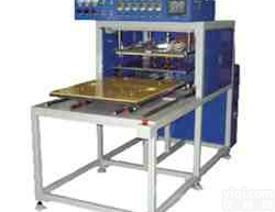 <em>厂家</em>供应塑料<em>熔接机</em> 多工位热熔机 多工位<em>熔接机</em>