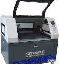 『超越者』<em>光学薄膜</em>激光切割机