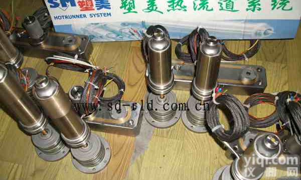 热<em>流道</em>针阀热咀热<em>流道</em><em>喷嘴</em>点浇口热<em>喷嘴</em>大水口针阀浇口