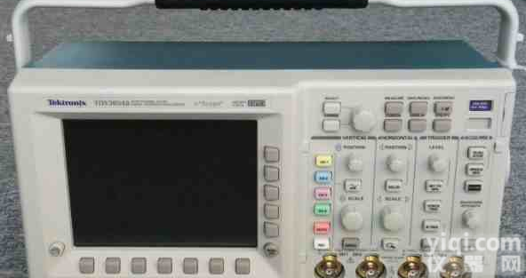TEKTRONIX TDS3054B｜<em>泰克</em> TDS3054B <em>示波器</em> <em>甩卖</em>