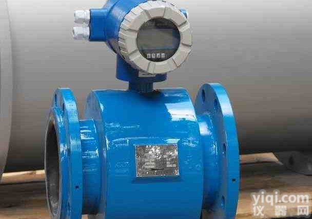 <em>ZRN-DC电磁流量计</em>