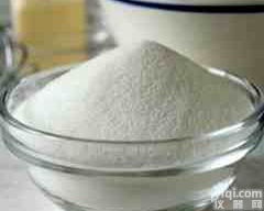 <em>安宫黄体酮</em>