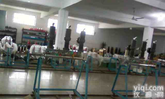 10<em>千伏</em>户外高压<em>真空</em>断路器价格【ZW32-12/630A】