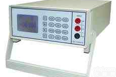 <em>便携式多功能校验仿真仪</em>，手持式检验仿真仪