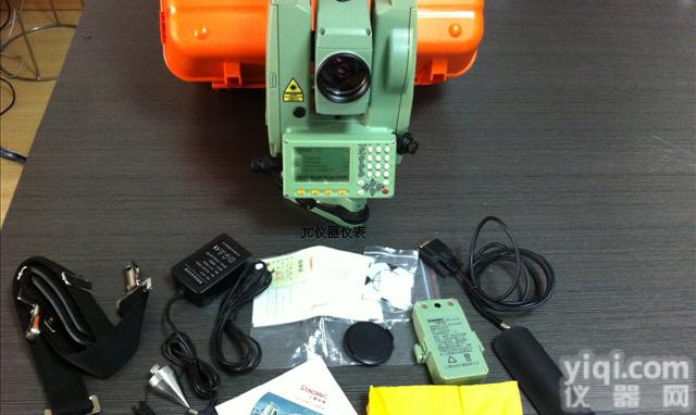 <em>三鼎</em>光电<em>STS752</em>大小型工程指定用的<em>全站仪</em>