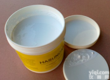 进口电子电器<em>导热硅脂</em>散热膏