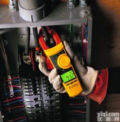 <em>Fluke330</em> <em>系列</em><em>钳型表</em>