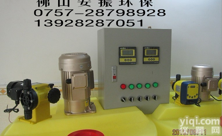 自动<em>加药装置</em>、酸碱<em>加药装置</em>、加氨装置 PH自动<em>加药装置</em> 搅拌装置