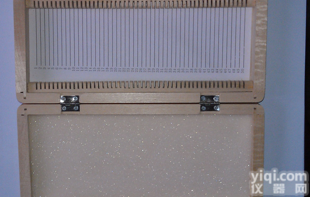 25片装<em>木质</em><em>载玻片</em>盒