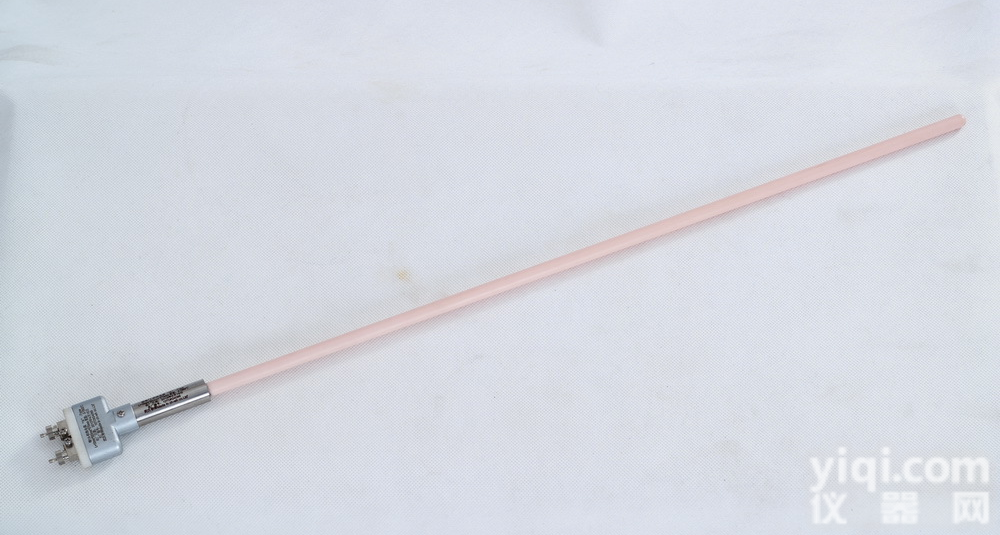 <em>WRQ-R型热电偶</em>