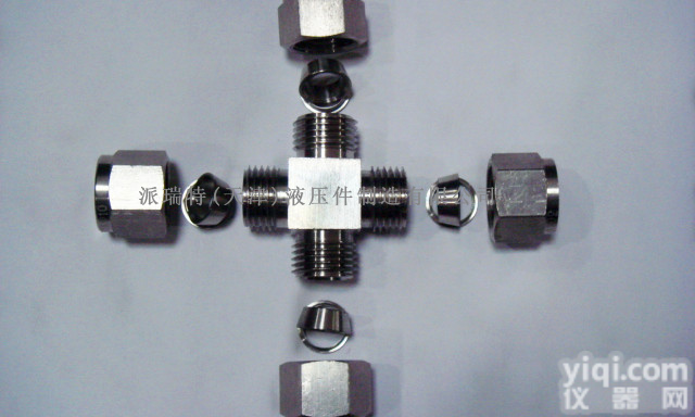 不锈钢<em>卡套</em>式<em>四通</em>管<em>接头</em>