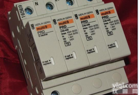 现货供应<em>施耐德</em>电涌保护器<em>一级</em>代理 PRF1 N/PE 50 1P 260V