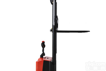 全<em>电动</em><em>堆高车</em>,国产<em>电动</em>堆垛车,<em>堆高车</em>品Pai,液压<em>电动</em>叉车