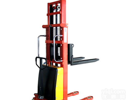 <em>畅销</em>半<em>电动</em>堆高车,堆高车供应商