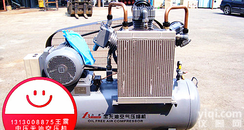 <em>中压</em>无油<em>空压机</em>