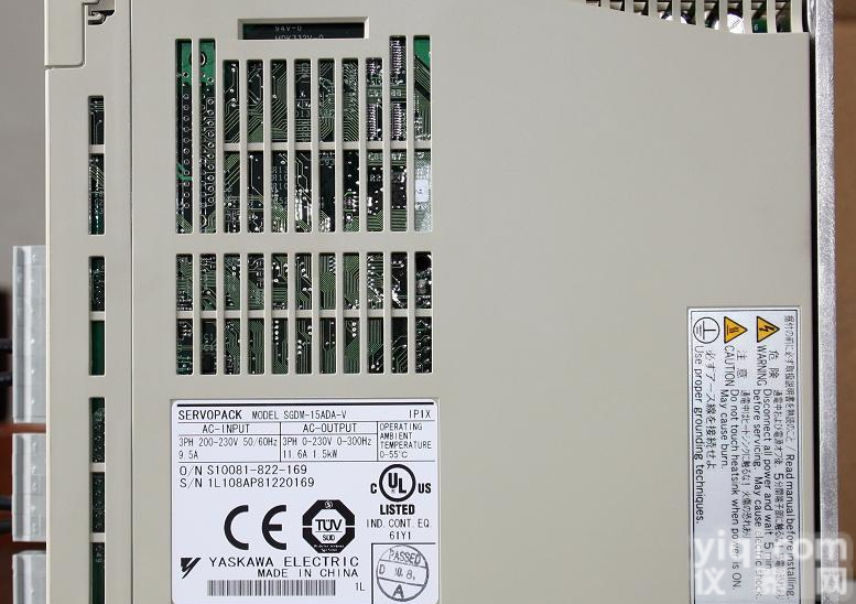 安川<em>伺服</em>器<em>SGDM</em>-01<em>ADA</em>