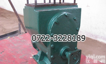 特大型号100YHCB-100运油<em>加油车</em><em>油泵</em>