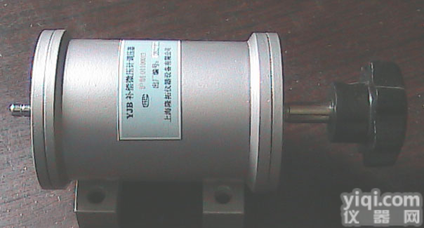 <em>补偿</em>式<em>微压计</em><em>调压器</em>，生产压力源