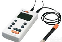 <em>M314P高级便携式pH/mV测定仪</em>