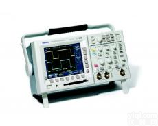 <em>TDS3012B</em>，<em>TDS3012B</em>，<em>示波器</em>