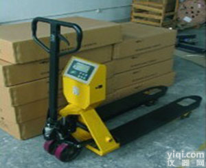 2013叉车秤<em>行情报价</em>，1000公斤液压叉车秤行情