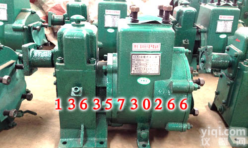 解放<em>洒水车</em><em>水泵配件</em>