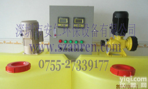 计量泵<em>加药装置</em> 阻垢剂<em>加药装置</em> <em>脱硫</em>加药设备