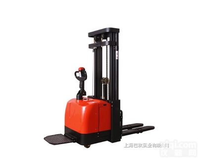 国产全电动<em>堆高</em>车,电动<em>液压</em><em>堆高</em>车,<em>液压</em>电动<em>叉车</em>性能介绍