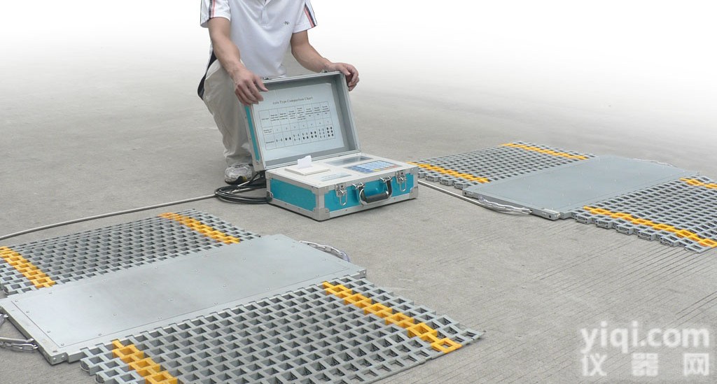 <em>呼伦贝尔</em><em>汽车衡</em>什么价钱价钱，100吨手提式<em>汽车衡</em>厂家