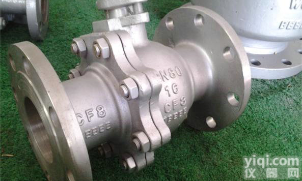 304<em>不锈钢</em><em>法兰</em><em>球阀</em>