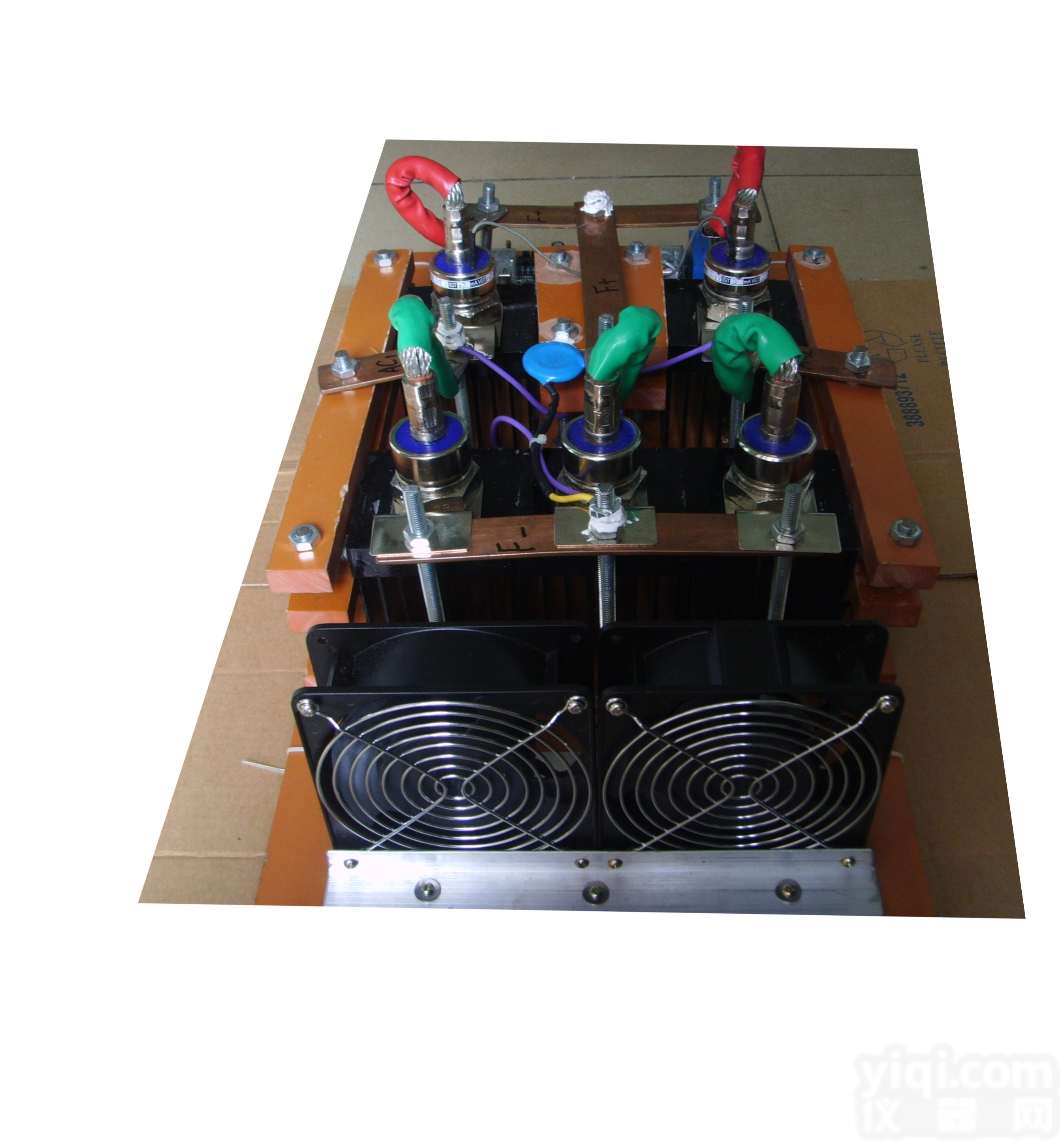 碳刷式<em>励磁</em><em>调压器</em>（AVR）HJH-178B