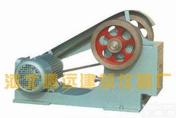 <em>破碎机</em>，颚式<em>破碎机</em>，<em>破碎机</em><em>河北</em>鹏远建筑仪器厂