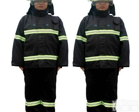 <em>消防员</em><em>灭火</em><em>防护服</em> ，<em>灭火</em><em>防护服</em> ，<em>灭火</em>隔热<em>防护服</em>